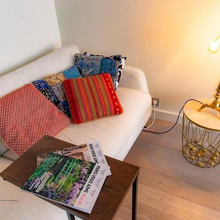 Studio With Balcony Париж Екстериор снимка